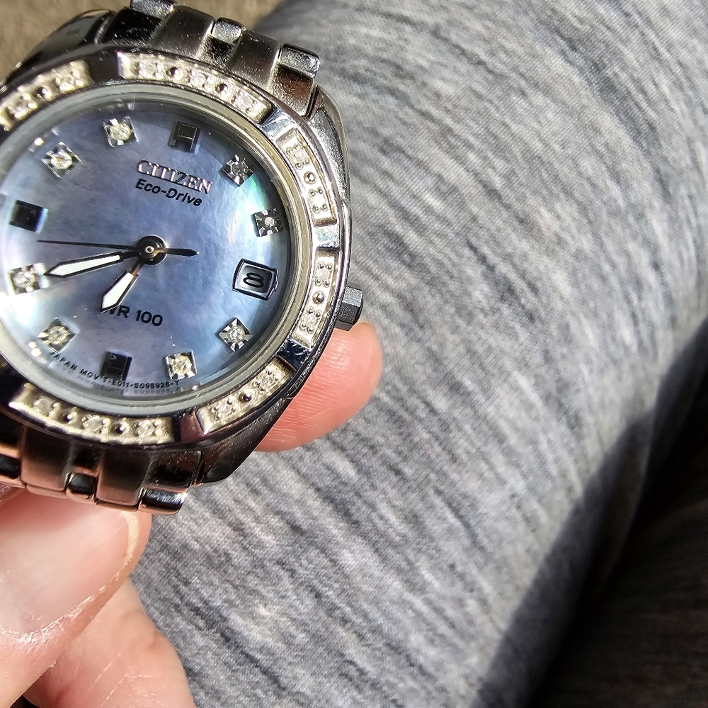 Women's Citizen eco drive watch - Picture 5 of 16